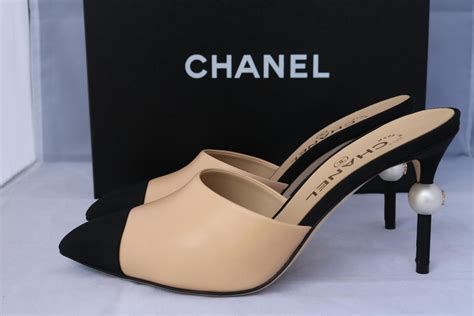 chanel heeled mules